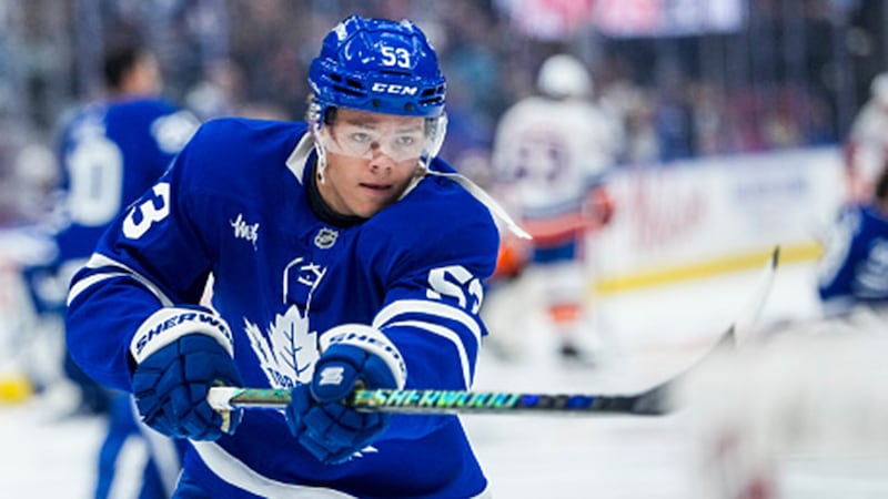 Should Easton Cowan be in Maple Leafs' Top 6?
