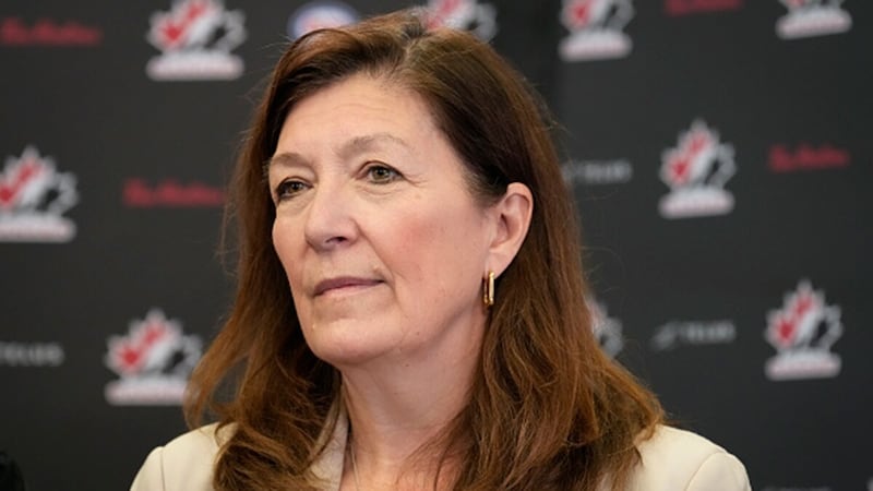 'Shock and dismay': LeBrun reacts to Canada not being represented on IIHF council