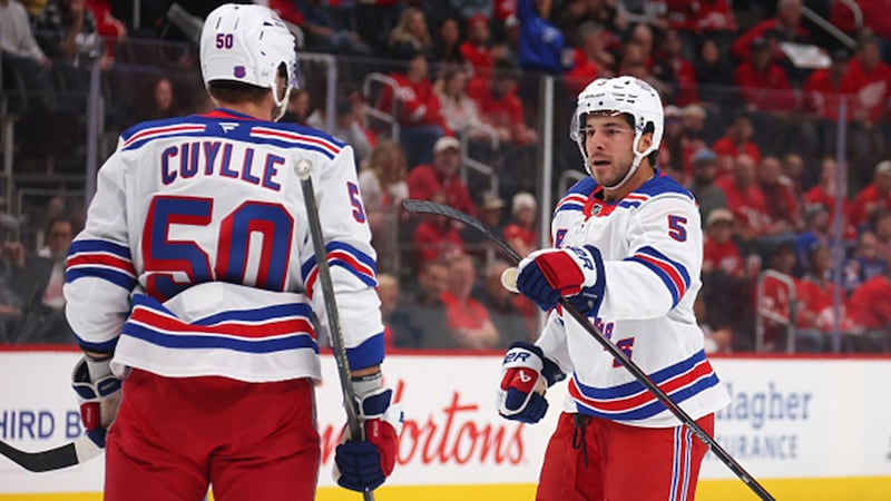 NHL: Rangers 2, Red Wings 0
