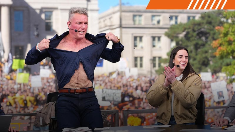 McAfee rips off shirt in front of Caitlin Clark before making Ohio State-Iowa pick
