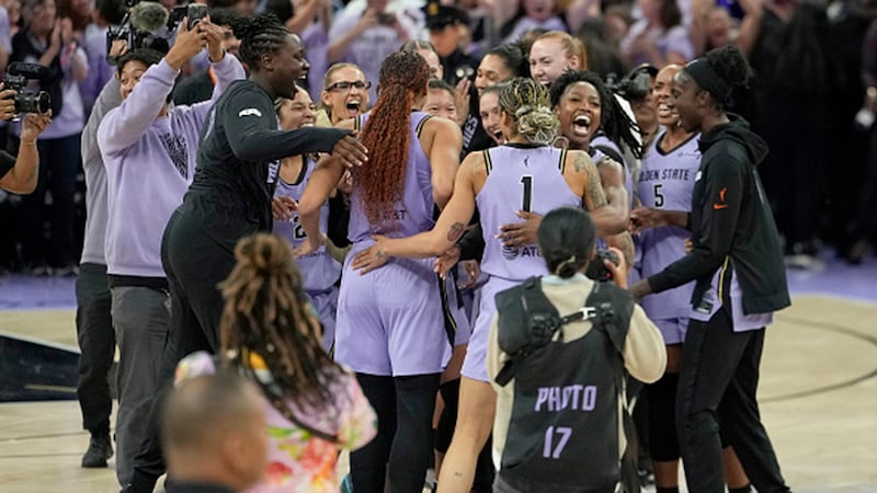Valkyries celebrate first playoff series win in franchise history
