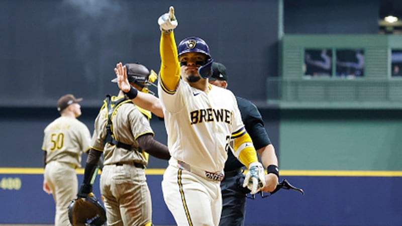 NLDS: Padres 2, Brewers 3
