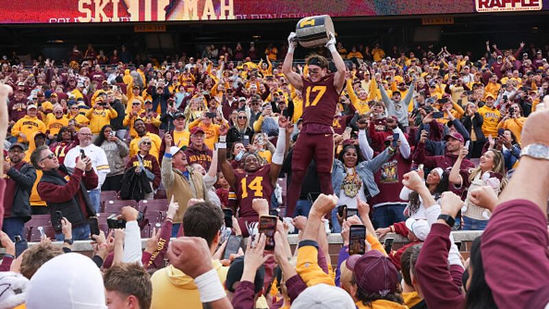 NCAA: Michigan 14, Minnesota 20