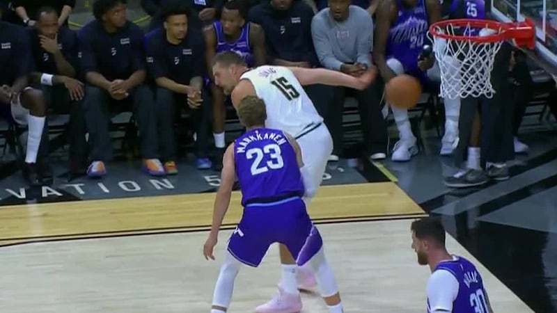 Nikola Jokic in midseason form with outrageous behind-the-back dime