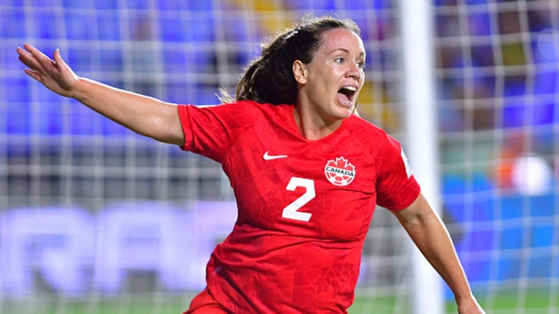 CanWNT coach Stoney remembers 'tenacity' of Chapman ahead of her retirement