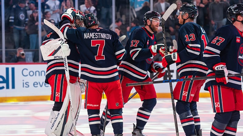 How are Jets having so much success without Hellebuyck?