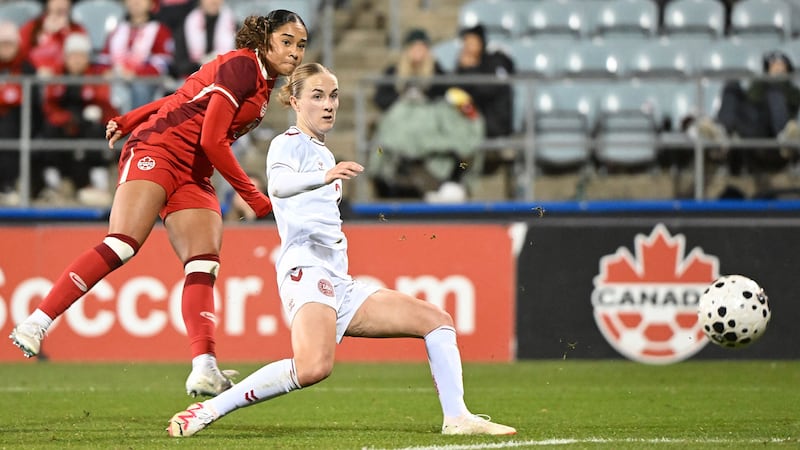 Smith's late equalizer helps Canada earn draw against Denmark