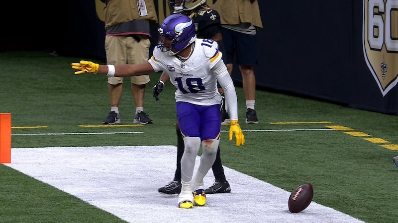 Must See: Jefferson makes incredible TD catch with three defenders around him