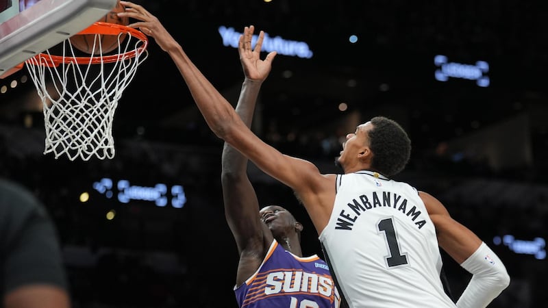 Must See: Wembanyama dazzles with one-handed poster dunk