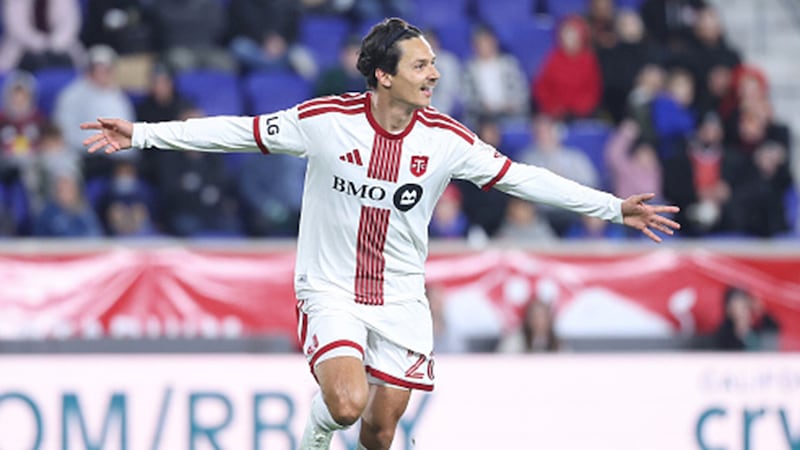 MLS: Red Bulls 0, Toronto FC 2