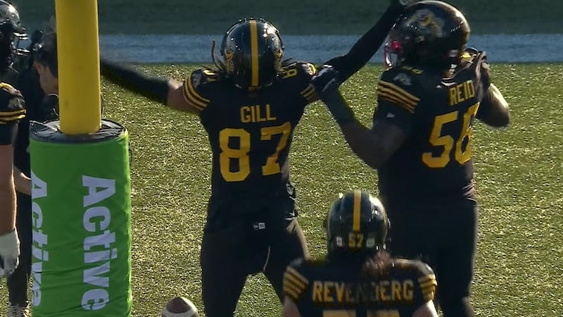 Ford scrambles away from the pressure and flips the TD pass to Gill