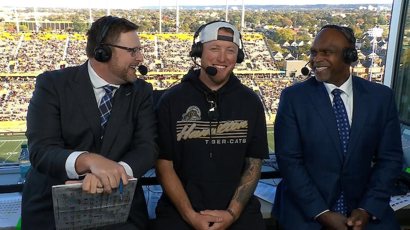 Tiger-Cats QB Mitchell chats contract extension and how injury rehab is going