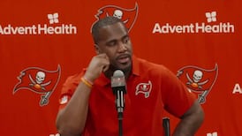 Bucs LB Lavonte David emotionally announces retirement from NFL