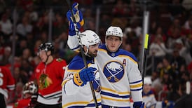 NHL: Sabres 5, Blackhawks 1