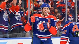 Draisaitl doesn't miss a beat in return to lineup as Oilers take Game 1 