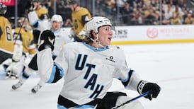 NHL: Mammoth 3, Golden Knights 2