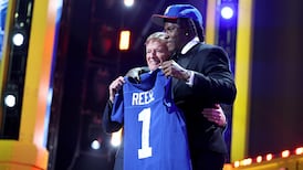 Giants select EDGE Arvell Reese fifth overall
