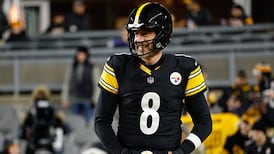 Steelers place UFA tender on Aaron Rodgers