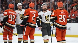 NHL: Golden Knights 5, Ducks 1