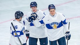 WHC: Finland 4, Hungary 1