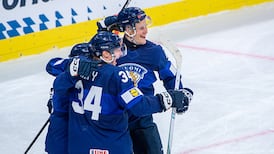 WHC: Austria 2, Finland 5