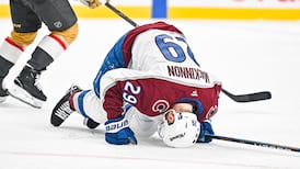 MacKinnon's status uncertain for Game 4 after injury