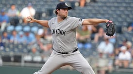 MLB: Yankees 7, Royals 0