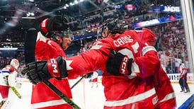 Ottawa 1200: Cozens fitting in well with Crosby and Celebrini