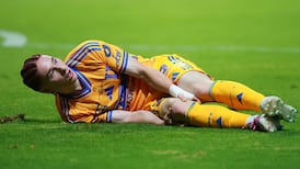 Canadian midfielder Flores injured in CONCACAF Champions Cup final