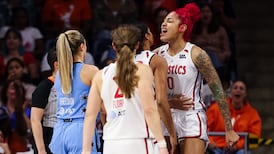 WNBA: Sky 72, Mystics 90