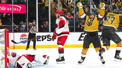 Must See: Vegas scores unconventional goal to cap off wild Game 3 in 2OT