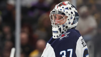 Bain: 'Hellebuyck's patience is just wearing thin ... he wants to be moved'